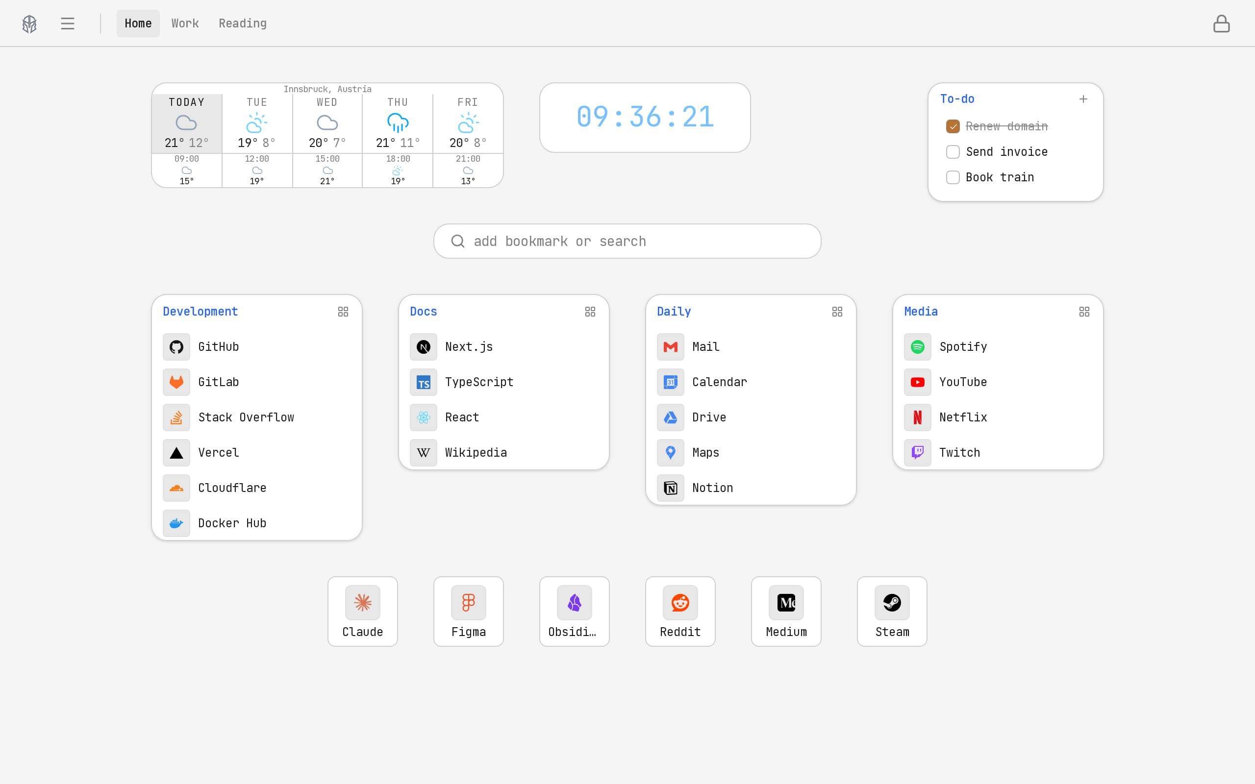 A hoplt board, bookmarks grouped into folders under a clock, a search box, a forecast and a to-do list.